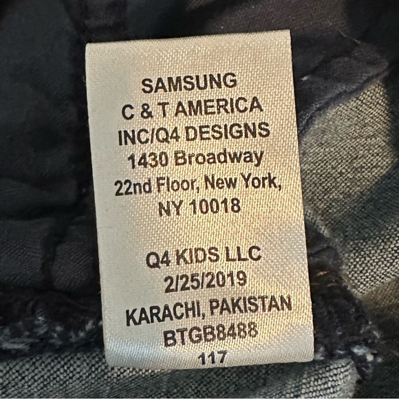 Girls Butter Super Soft Patch Distressed Denim Jeans size 10 - Picture 8 of 11